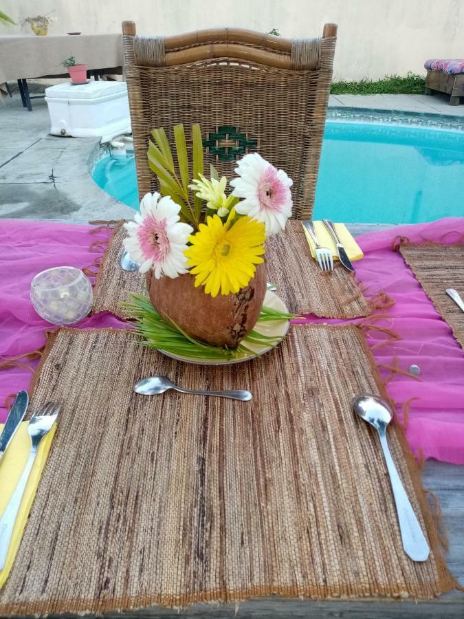 Chez nous Apartman Pereybere Beach Kültér fotó